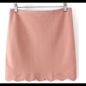 Dusty pink scalloped skirt